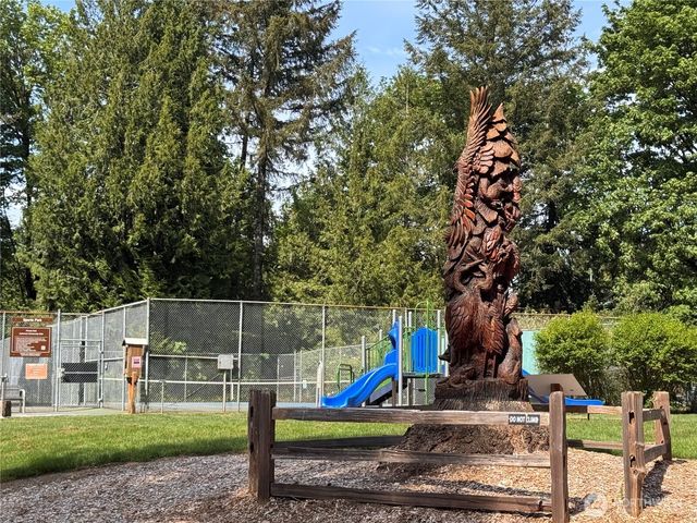 2320 Lakemoor Drive SW, Olympia, WA 98512