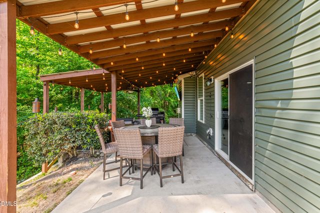 3402 Massey Pond Trail, Raleigh, NC 27616
