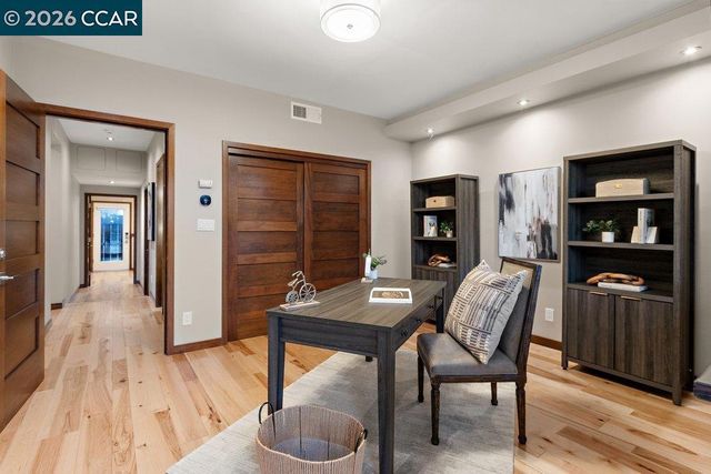 2083 2083 Magnolia Way, Walnut Creek, CA 94595