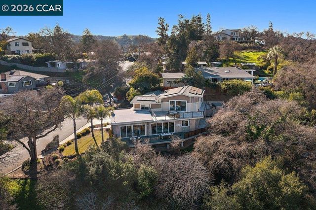 2083 2083 Magnolia Way, Walnut Creek, CA 94595