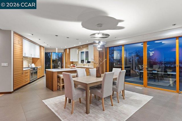 2083 2083 Magnolia Way, Walnut Creek, CA 94595