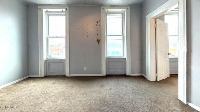 276 3rd Street, Troy, NY 12180