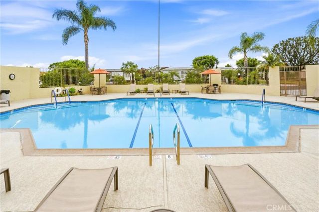 1266 Harbor Lake 160, Brea, CA 92821