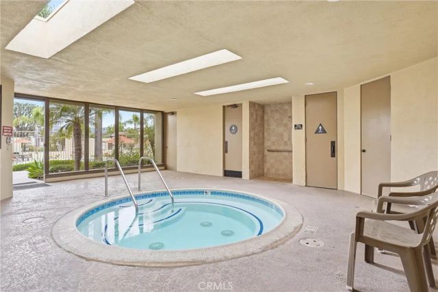 1266 Harbor Lake 160, Brea, CA 92821