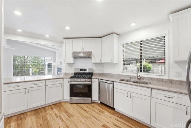 1266 Harbor Lake 160, Brea, CA 92821
