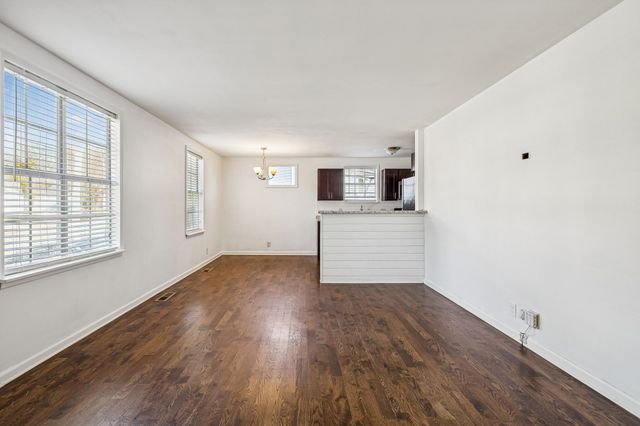 4304 Hopewood Dr, Nashville, TN 37211