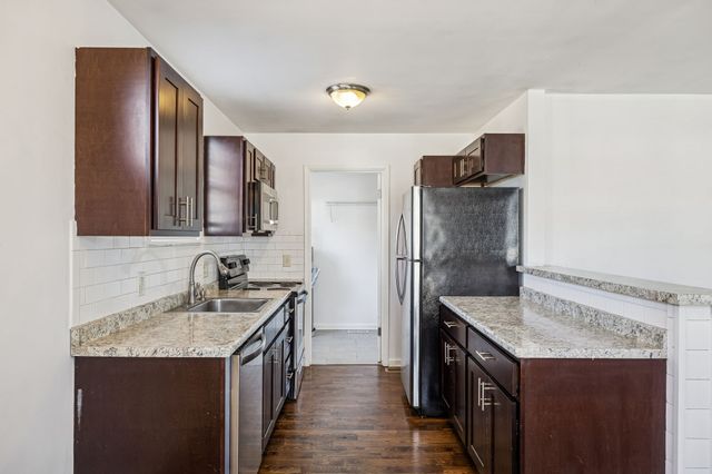 4304 Hopewood Dr, Nashville, TN 37211