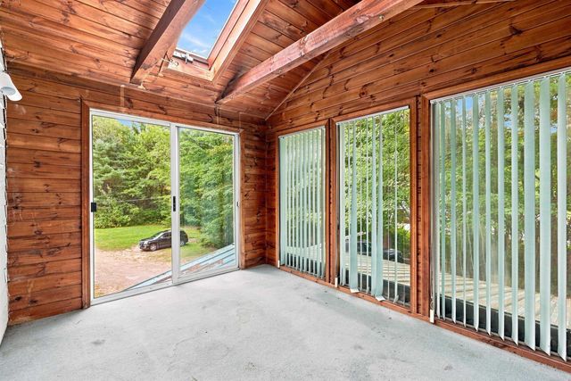 9 Windham Road, Derry, NH 03038