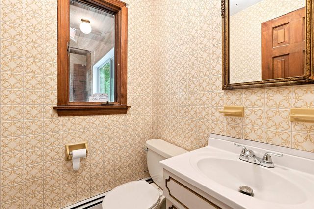9 Windham Road, Derry, NH 03038