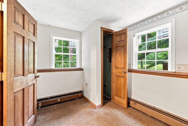 9 Windham Road, Derry, NH 03038