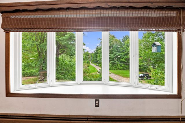 9 Windham Road, Derry, NH 03038
