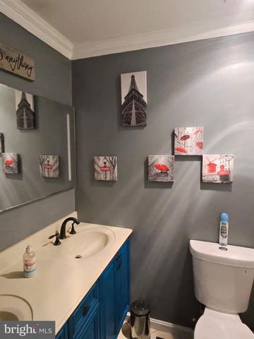 12532 SURREY CIRCLE DR, Fort Washington, MD 20744