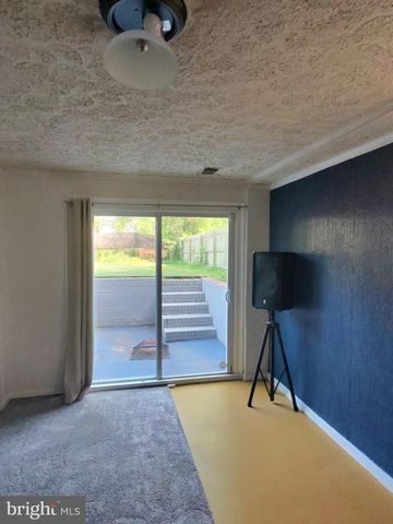 12532 SURREY CIRCLE DR, Fort Washington, MD 20744