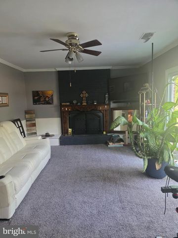 12532 SURREY CIRCLE DR, Fort Washington, MD 20744
