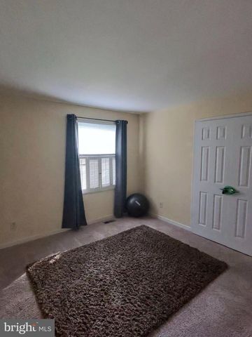 12532 SURREY CIRCLE DR, Fort Washington, MD 20744