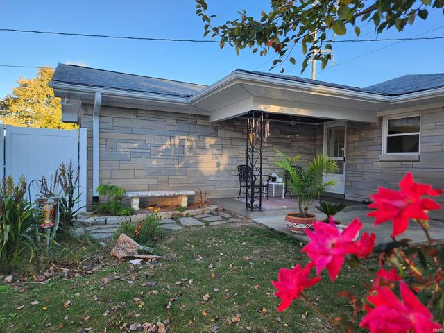 2131 W Iowa Street, Evansville, IN 47712