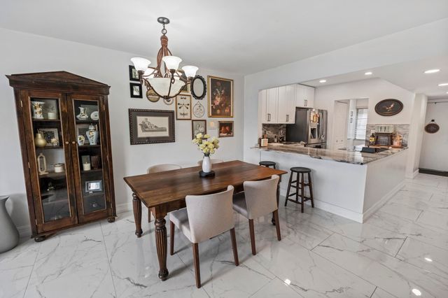 1021 Mockingbird Lane 211, Plantation, FL 33324