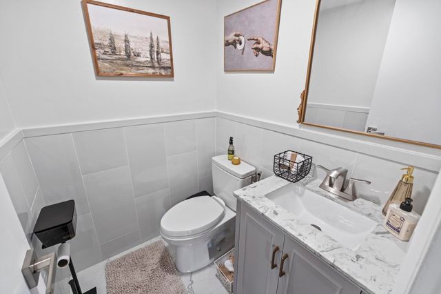 1021 Mockingbird Lane 211, Plantation, FL 33324
