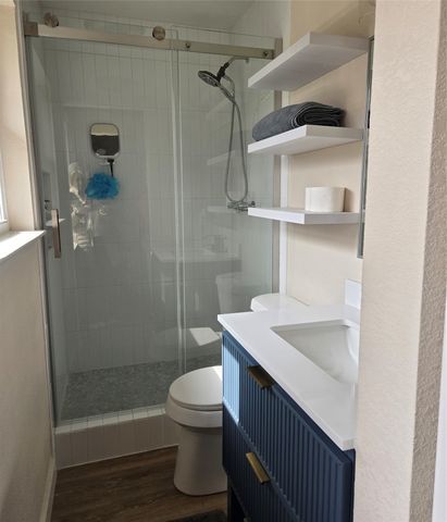 417 Lena Lane, Burleson, TX 76028