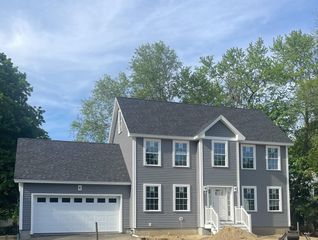 7 Morrill Court, Rochester, NH 03867