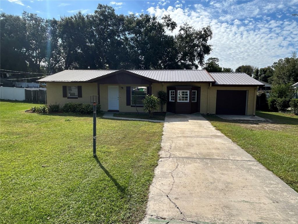 15 MONROE AVENUE, Debary, FL 32713