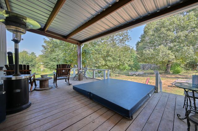 3200 Lazy River, Montgomery, TX 77316