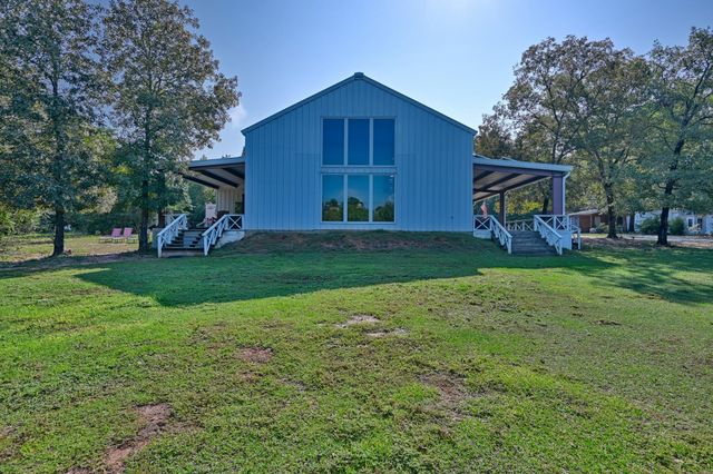 3200 Lazy River, Montgomery, TX 77316
