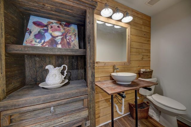 3200 Lazy River, Montgomery, TX 77316