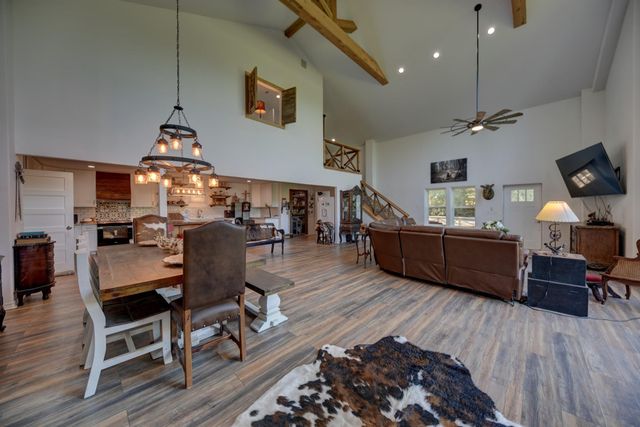 3200 Lazy River, Montgomery, TX 77316