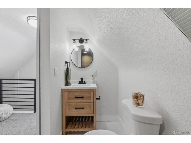 133 S Meade St, Denver, CO 80219