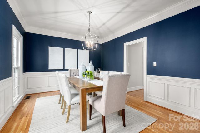 5512 Bellerive Court, Charlotte, NC 28277