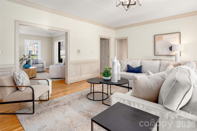 5512 Bellerive Court, Charlotte, NC 28277