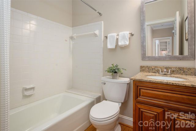 5512 Bellerive Court, Charlotte, NC 28277