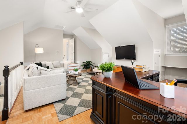 5512 Bellerive Court, Charlotte, NC 28277