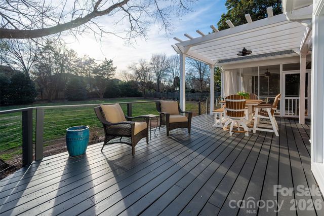 5512 Bellerive Court, Charlotte, NC 28277