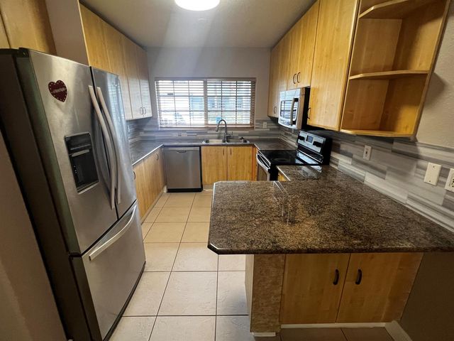 3456 NW 99th Way 3456, Coral Springs, FL 33065