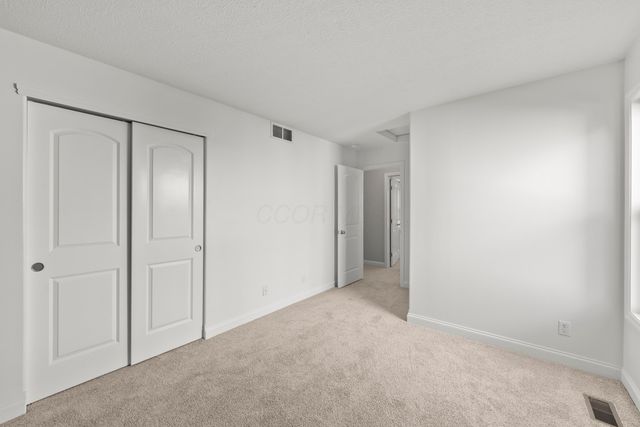 413 Steeplechase Street, Delaware, OH 43015