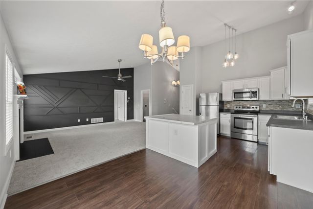 413 Steeplechase Street, Delaware, OH 43015