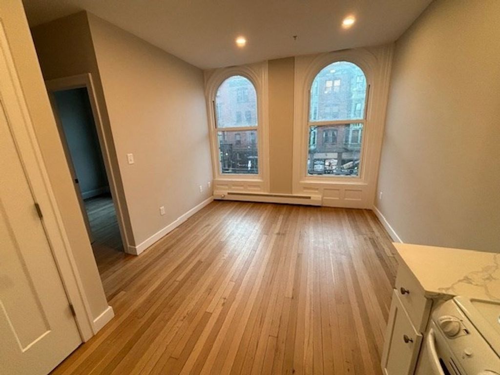 483 Beacon St 23, Boston, MA 02115