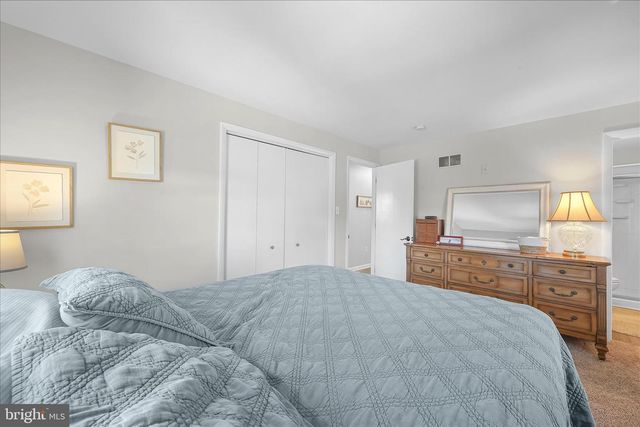 668 SCOTLAND RD, Quarryville, PA 17566