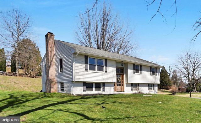 668 SCOTLAND RD, Quarryville, PA 17566