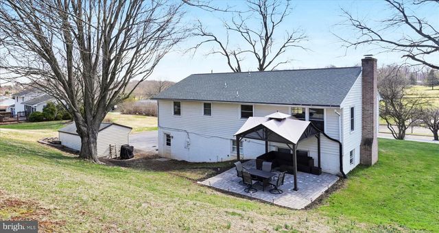 668 SCOTLAND RD, Quarryville, PA 17566