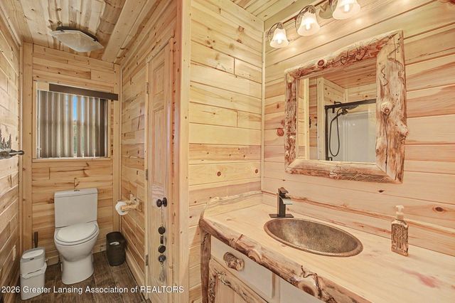 6485 Tucker Road, Eaton Rapids, MI 48827