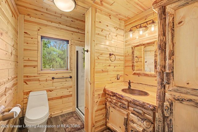 6485 Tucker Road, Eaton Rapids, MI 48827