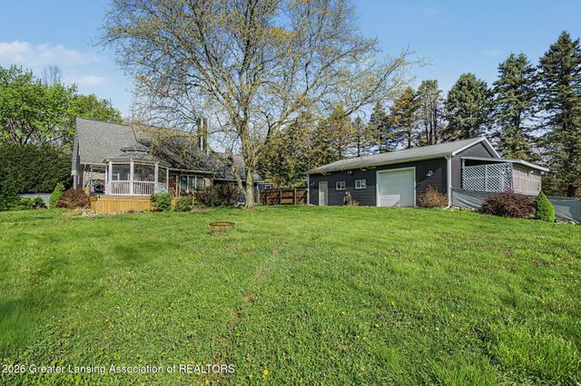 6485 Tucker Road, Eaton Rapids, MI 48827