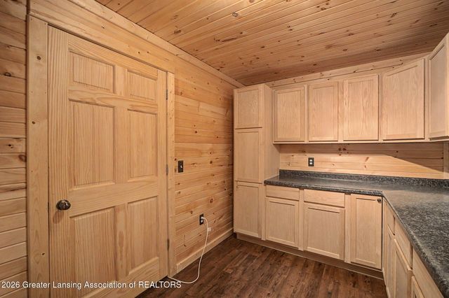 6485 Tucker Road, Eaton Rapids, MI 48827