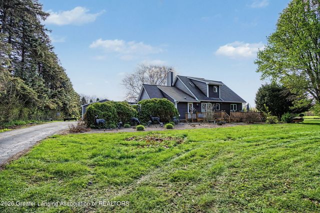 6485 Tucker Road, Eaton Rapids, MI 48827