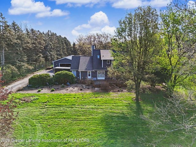 6485 Tucker Road, Eaton Rapids, MI 48827