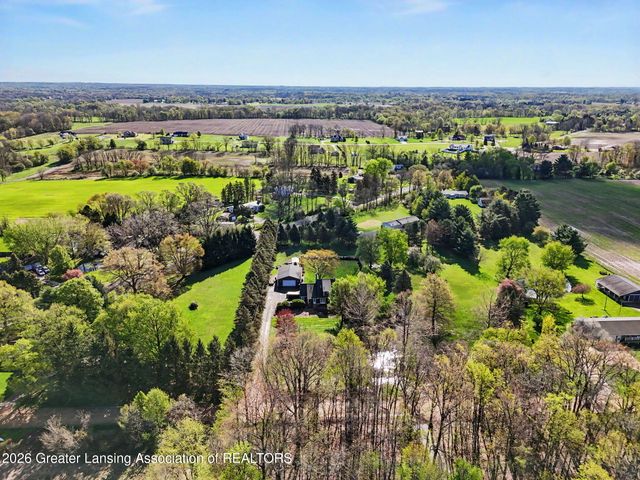 6485 Tucker Road, Eaton Rapids, MI 48827