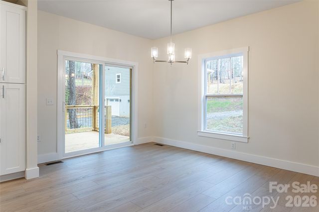 169 Cascade Ridge Road, Fairview, NC 28730